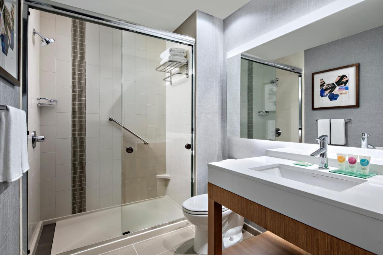 Hyatt Place Grand Rapids Downtown Bagian luar foto