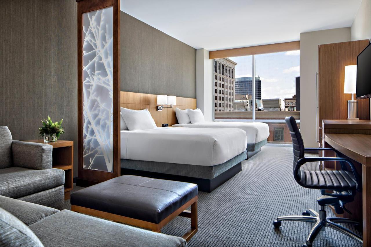Hyatt Place Grand Rapids Downtown Bagian luar foto