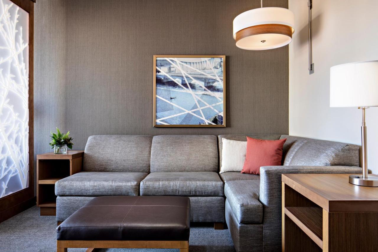 Hyatt Place Grand Rapids Downtown Bagian luar foto